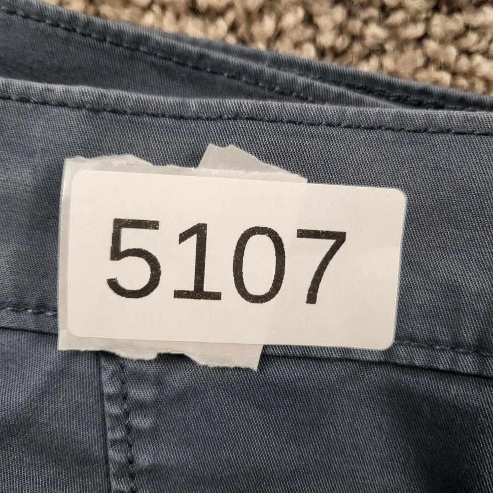 Levis XX Chino Shorts Mens 30 Gray Stretch Twill 85229-0061 Casual‎ Urban